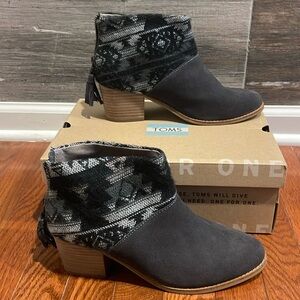 Tom’s ankle boot size 8